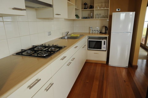 The Boat Shed - Yamba Accommodation 5