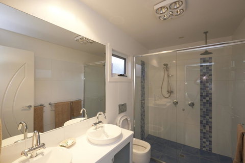 Bridport Holiday Rental - Yamba Accommodation 5