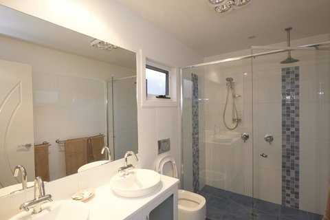 Bridport Holiday Rental - Yamba Accommodation 4