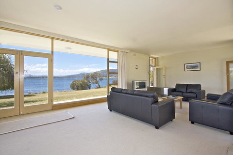 Riverfront Motel & Villas - Yamba Accommodation 26