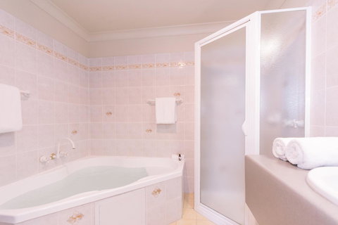 Hadley\'s Orient Hotel - Yamba Accommodation 40