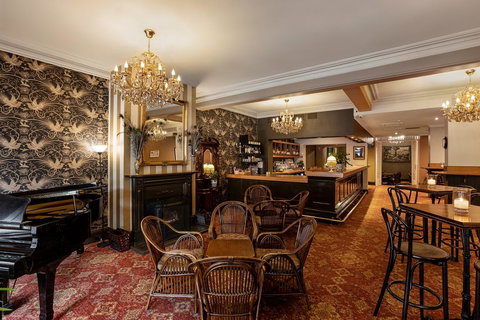 Hadley\'s Orient Hotel - Yamba Accommodation 14