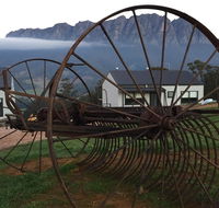 Manna Hill Farm - Yamba Accommodation