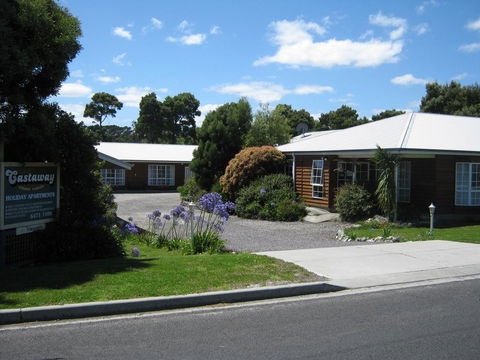 Castaway Holiday Apartments - Yamba Accommodation 0