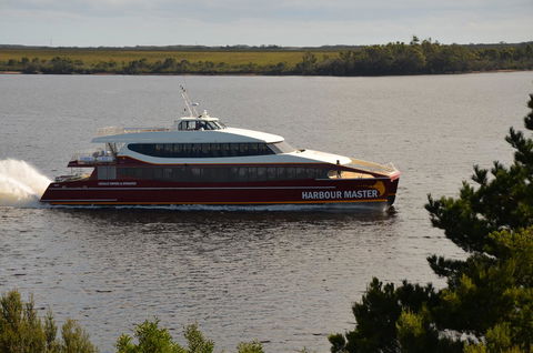 Castaway Holiday Apartments - Yamba Accommodation 8