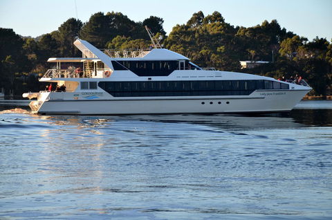 Castaway Holiday Apartments - Yamba Accommodation 1