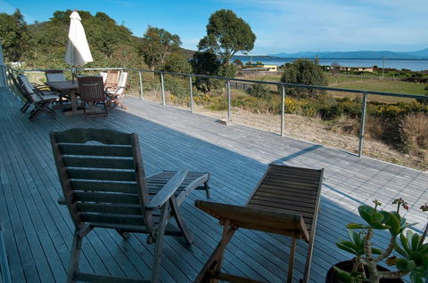 Sunset Bay Escape - Yamba Accommodation 37