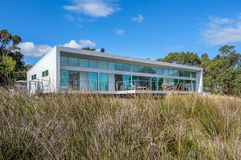 Sunset Bay Escape - Yamba Accommodation 29