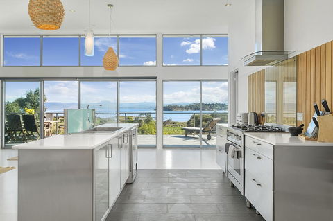 Sunset Bay Escape - Yamba Accommodation 22