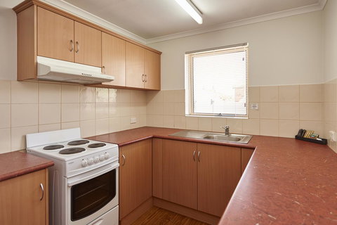 Elphin Serviced Apartments - Yamba Accommodation 26