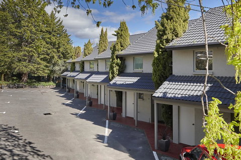 Elphin Serviced Apartments - Yamba Accommodation 15