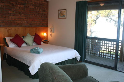 Driftwood - Yamba Accommodation 4