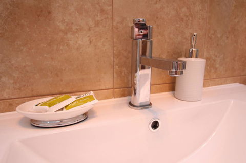 Richmond Coachmans Rest - Yamba Accommodation 22