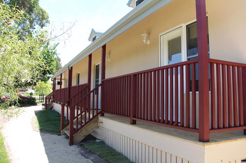 Richmond Coachmans Rest - Yamba Accommodation 26