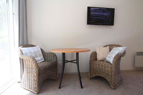 Richmond Coachmans Rest - Yamba Accommodation 15