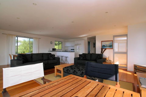 Suntrap Cove Bicheno - Yamba Accommodation 22