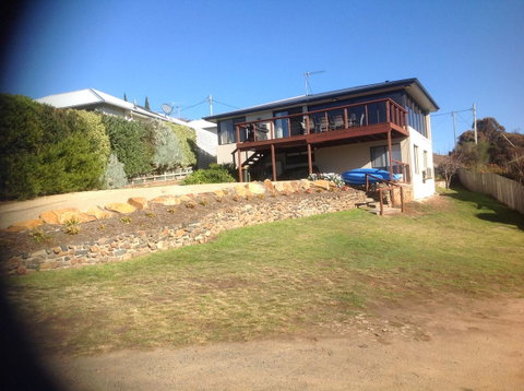 Swansea Beach House Oceanfront - Yamba Accommodation 2
