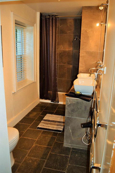 Cleburne Homestead - Yamba Accommodation 25