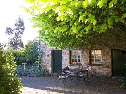 Cleburne Homestead - Yamba Accommodation 38