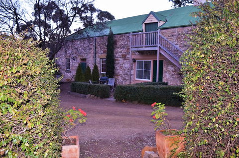 Cleburne Homestead - Yamba Accommodation 15