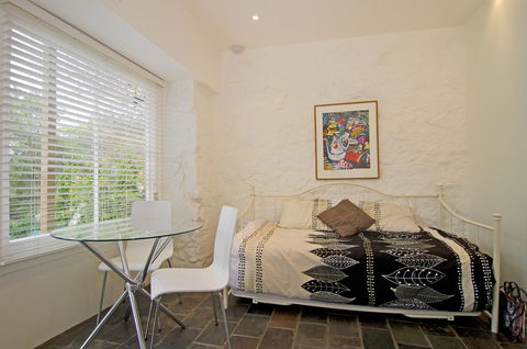 Cleburne Homestead - Yamba Accommodation 32