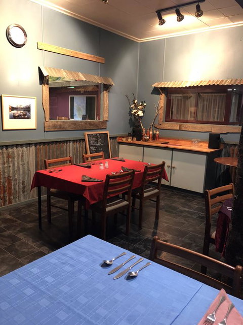 Mount Black Lodge - Yamba Accommodation 2