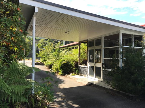 Mount Black Lodge - Yamba Accommodation 1