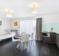 Ruby Soho Villas - Yamba Accommodation