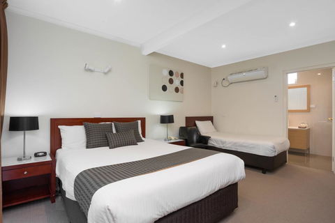 New Crossing Place Motel - Yamba Accommodation 3