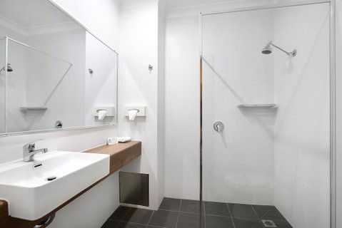 New England Motor Inn - Yamba Accommodation 1