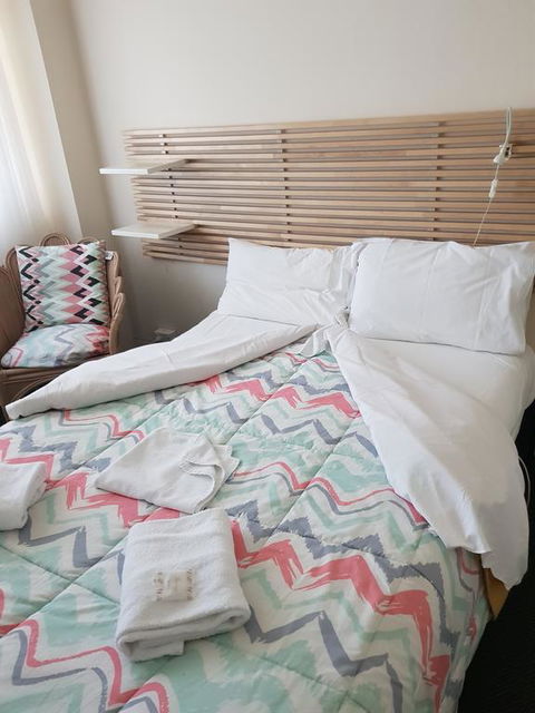 New Ivanhoe Hotel - Yamba Accommodation 2