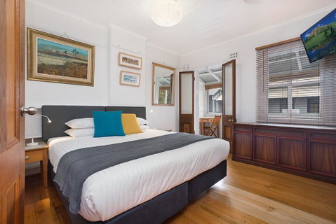 Newcastle Short Stay Apartments - 9 Alfred Street - Yamba Accommodation 0