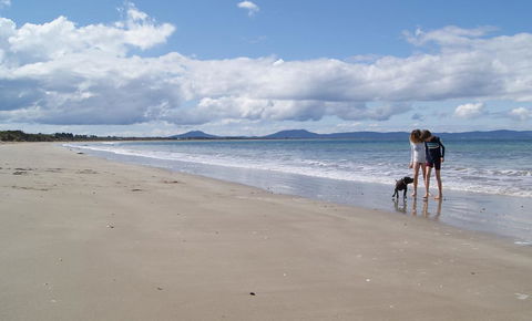 Nine Mile Escape - Yamba Accommodation 2