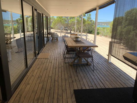 No. 10 Coffin Bay - Yamba Accommodation 0
