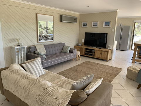 No. 10 Coffin Bay - Yamba Accommodation 1