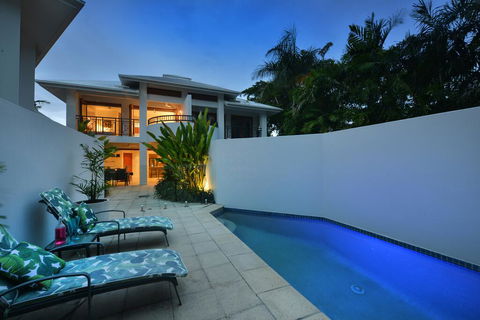 No. 5 Templemoon - Yamba Accommodation 0