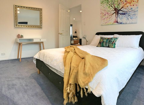 NOR'EAST Beaumaris - Yamba Accommodation 1