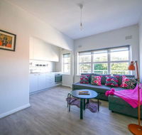 North Bondi Living - 200 metres walk to the beach - Yamba Accommodation