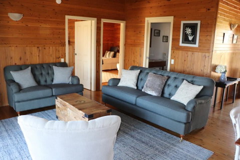 North Lodge Clan Cottage - Yamba Accommodation 3