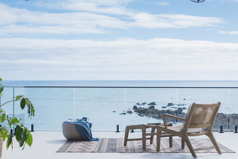 Novo Luxury Apartment - Yamba Accommodation 0
