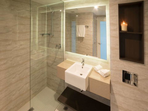 Novotel Wollongong Northbeach - Yamba Accommodation 2