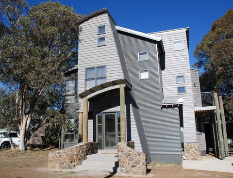 Numbawan-DPA - Yamba Accommodation 0