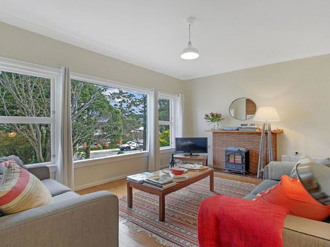 Number 12 - July Special 3 Nights For Price Of 2 - Yamba Accommodation 0