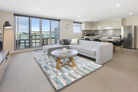 OCEAN BEACH RETREAT - SORRENTO - Yamba Accommodation 0