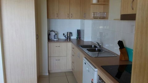 Ocean Breeze Apartments - Yamba Accommodation 1