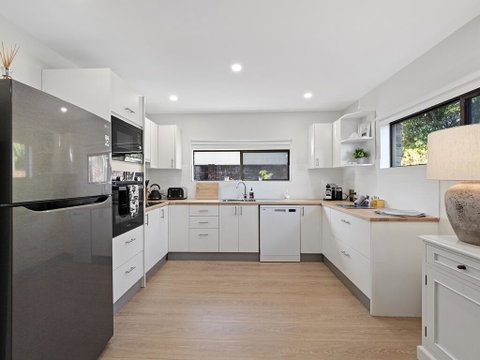 Ocean Park Motel & Holiday Apartments - Yamba Accommodation 2