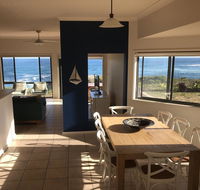Ocean Views' 4 Ocean Street - air conditioned luxury with beautiful ocean views - Yamba Accommodation