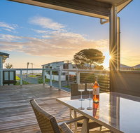 Oceans Eight - Yamba Accommodation