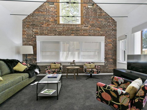 Old Bank Stables - 3 Night Weekends For Price Of 2 - Yamba Accommodation 3