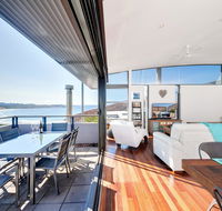 One Mile Cl Townhouse 22 26 The Deckhouse - Yamba Accommodation